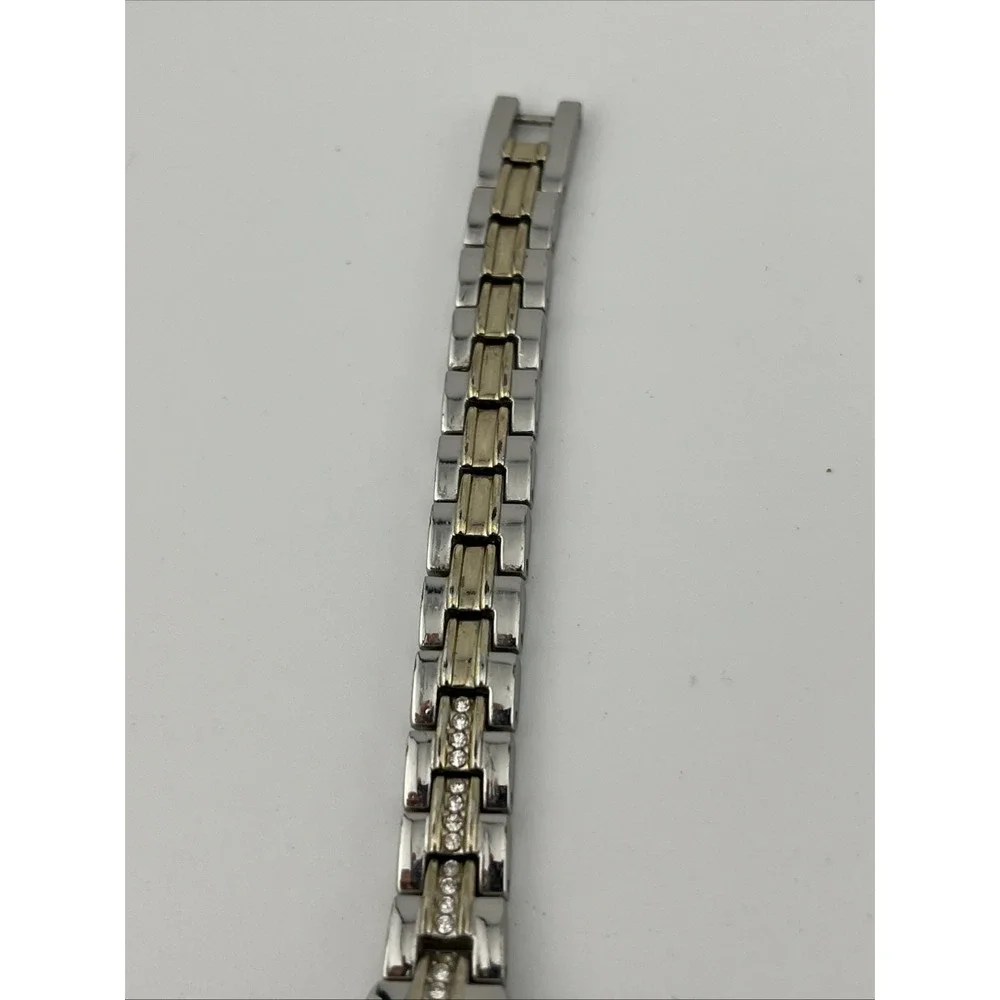 Merona Watch Women 19mm Case Silver‎ 7.25